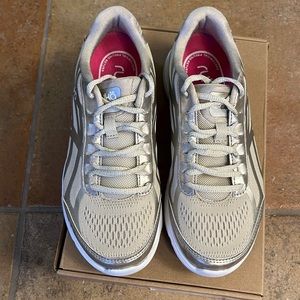 Ryka Devotion Plus 3 in Gold size 7M